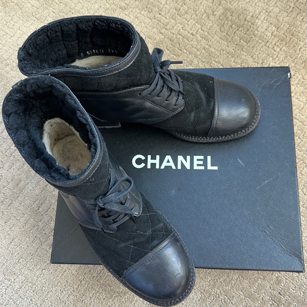 Beautiful Chanel Black Combat Boots Size 8 - box not included